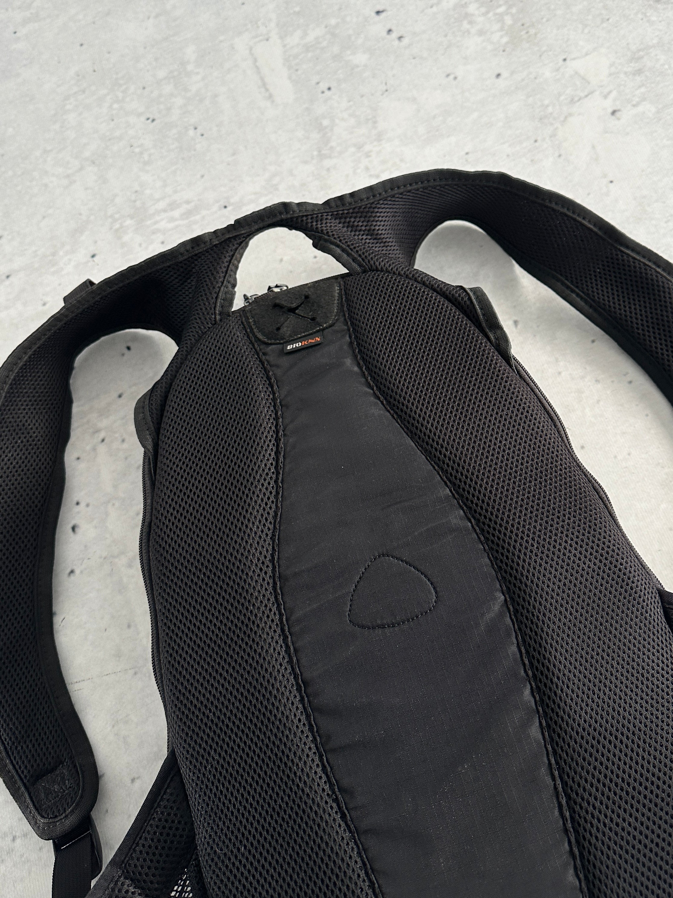 00's Nike ACG Lightweight Bio-Knx Lungs Backpack (One Size)
