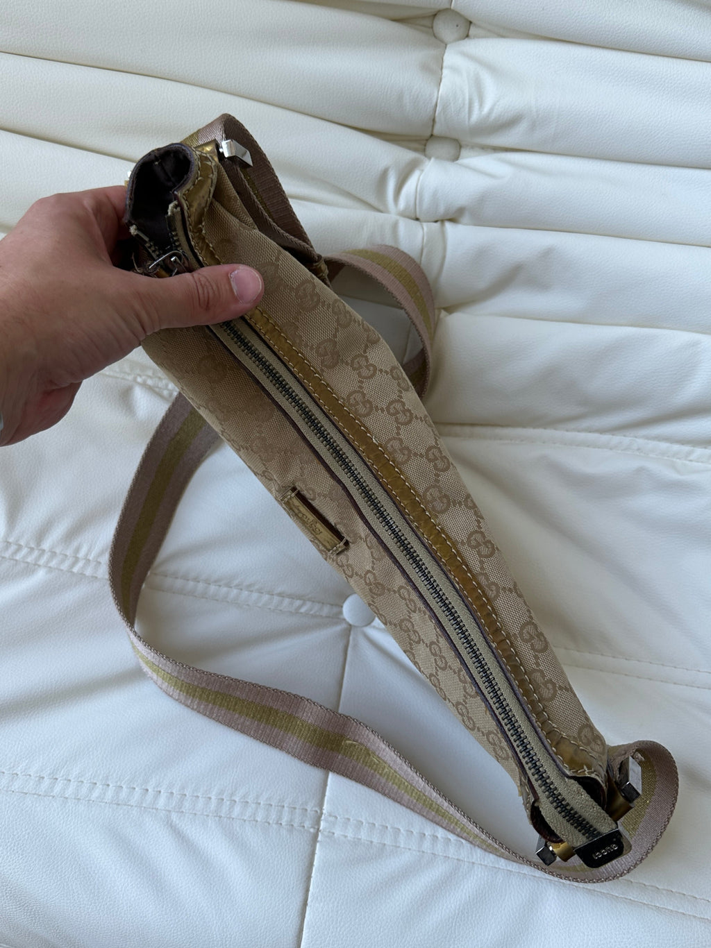 Vintage Gucci GG Canvas Sherry Line Shoulder / Crossbody Bag (One Size)