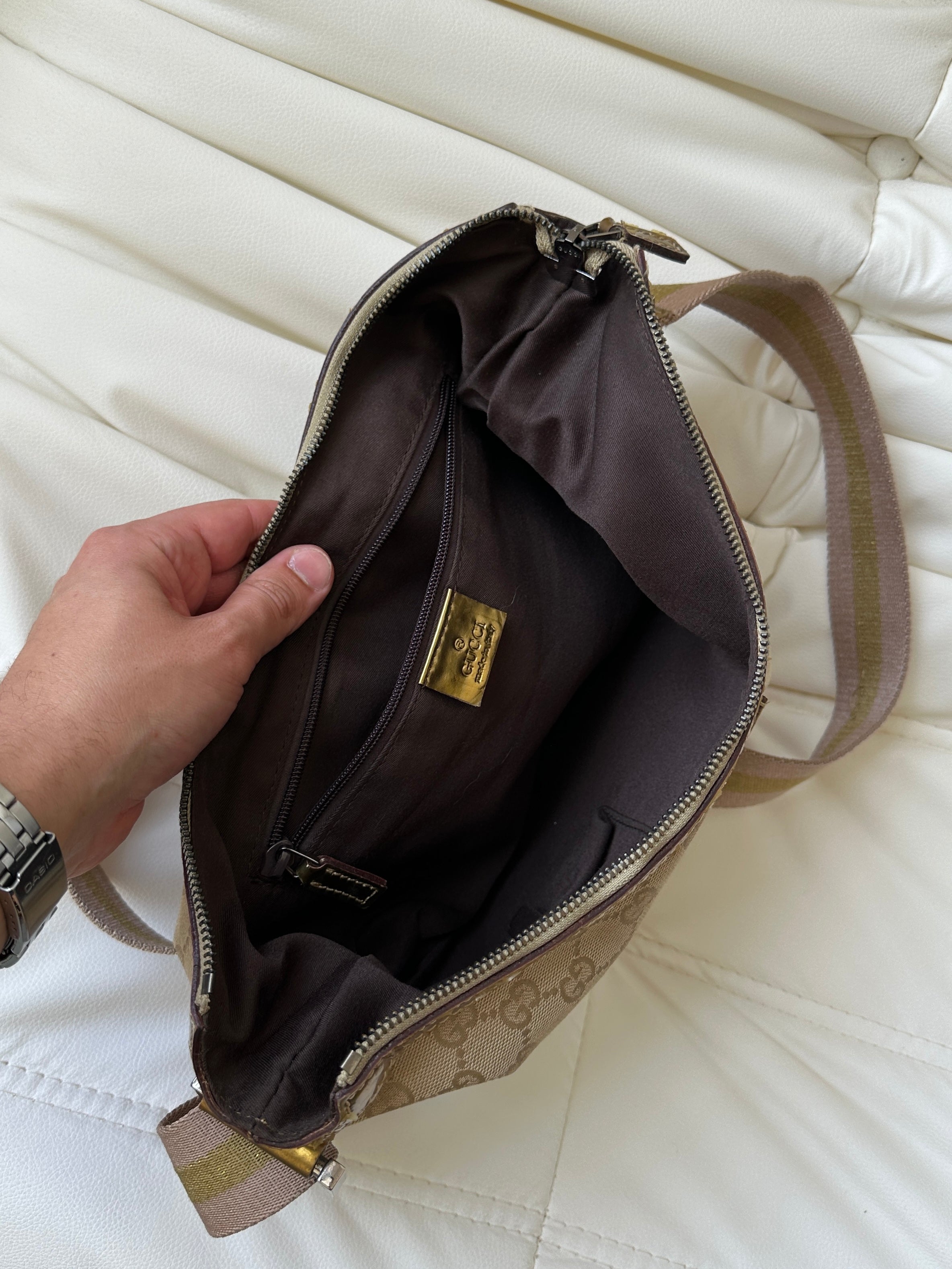Vintage Gucci GG Canvas Sherry Line Shoulder / Crossbody Bag (One Size)