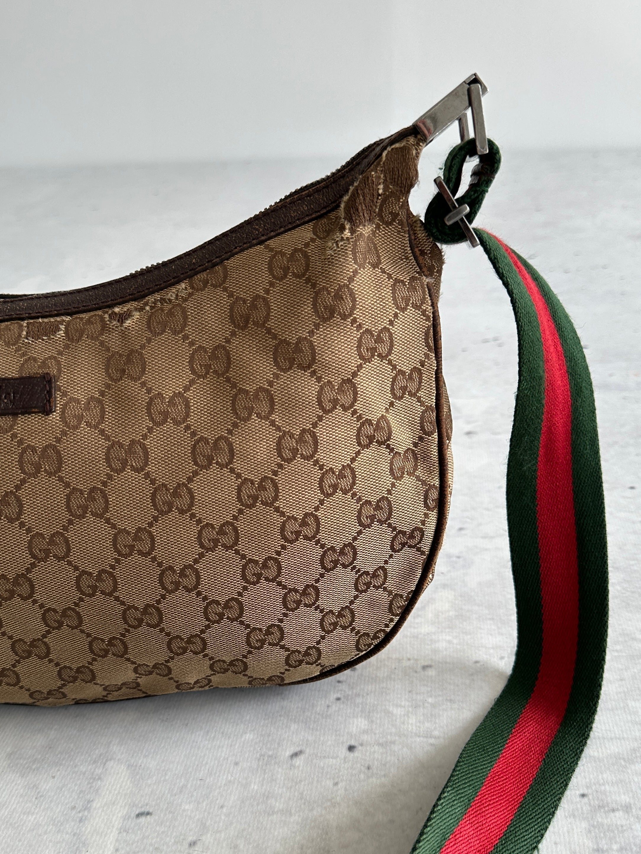 Vintage Gucci GG Canvas Sherry Crossbody Bag (One Size)