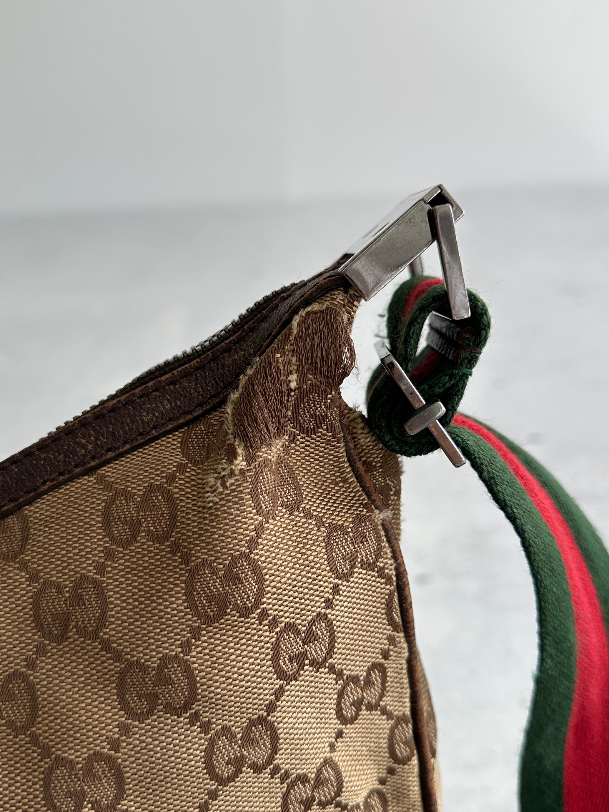 Vintage Gucci GG Canvas Sherry Crossbody Bag (One Size)