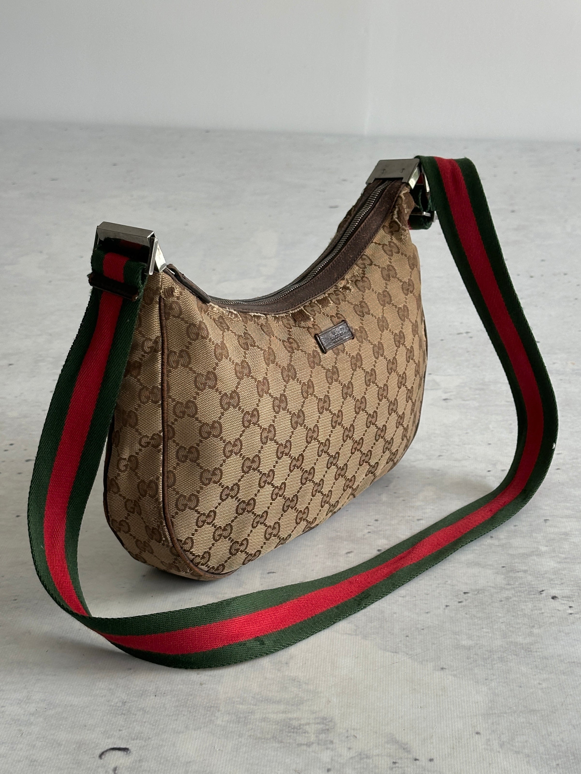 Vintage Gucci GG Canvas Sherry Crossbody Bag (One Size)