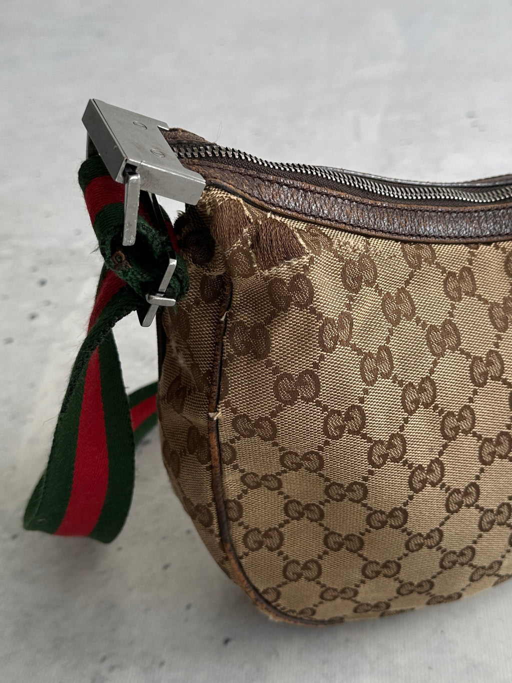 Vintage Gucci GG Canvas Sherry Crossbody Bag (One Size)