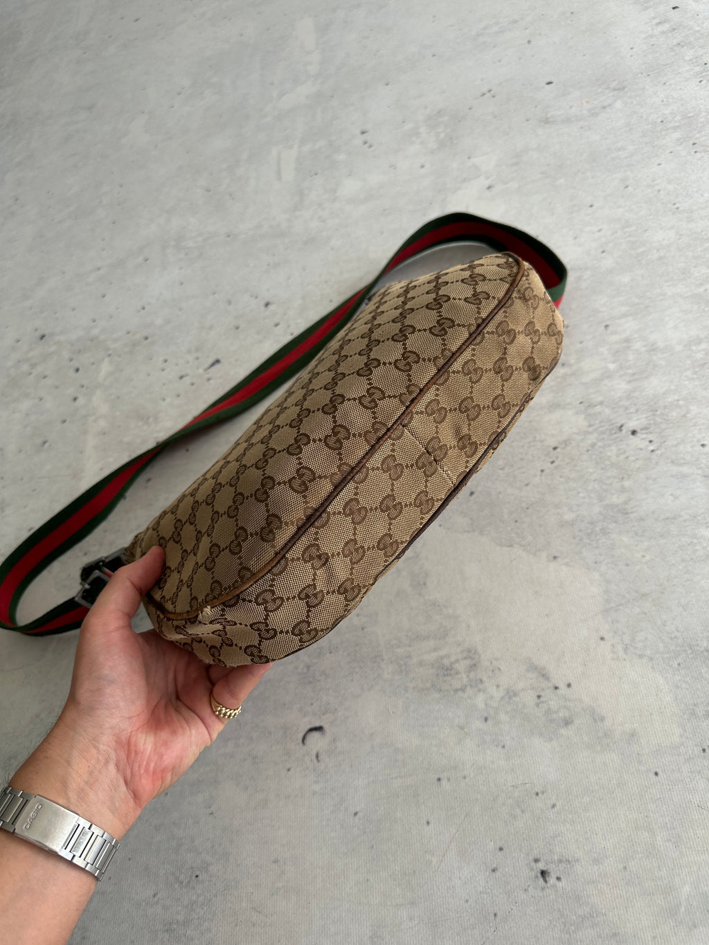 Vintage Gucci GG Canvas Sherry Crossbody Bag (One Size)