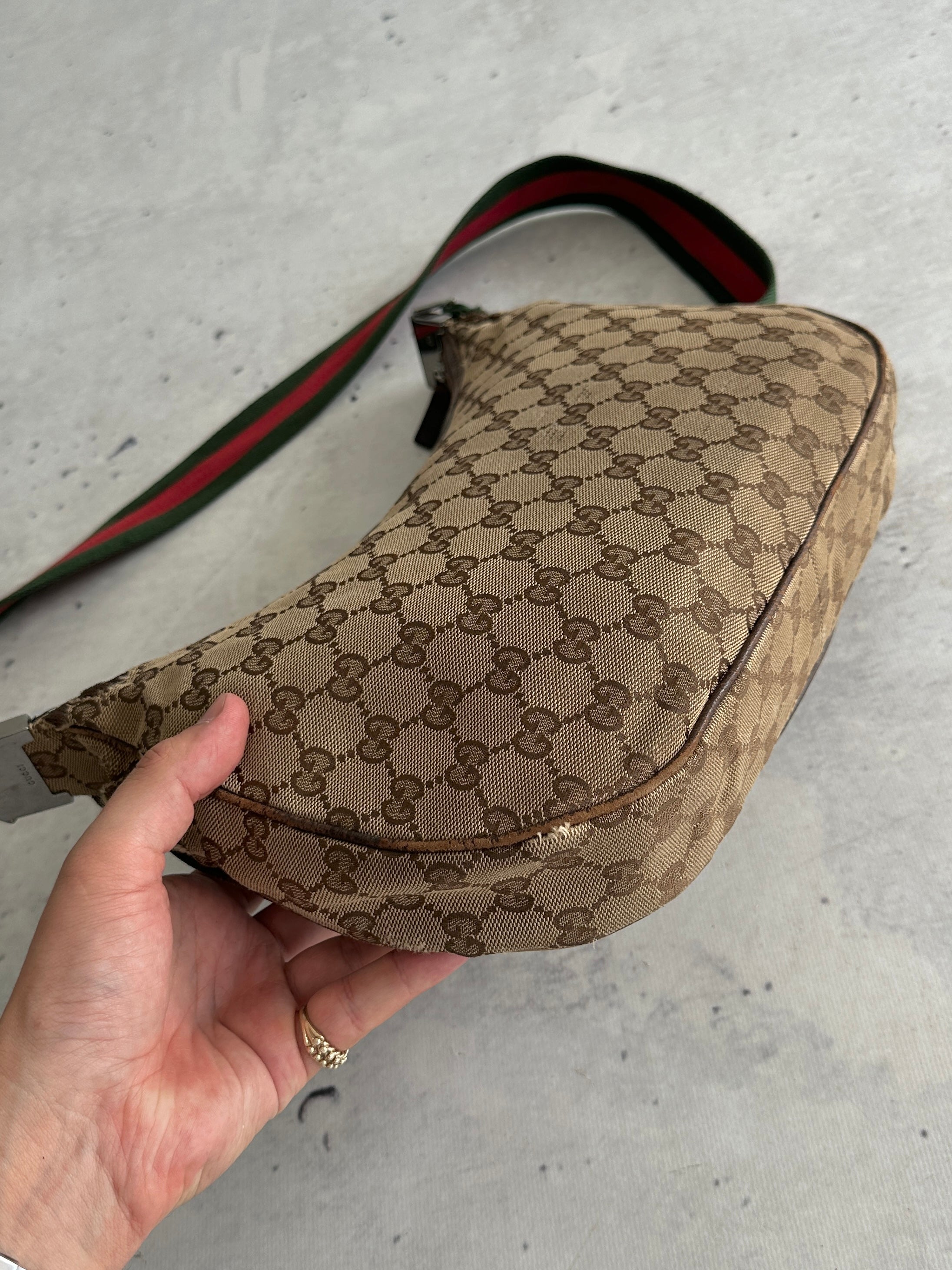 Vintage Gucci GG Canvas Sherry Crossbody Bag (One Size)