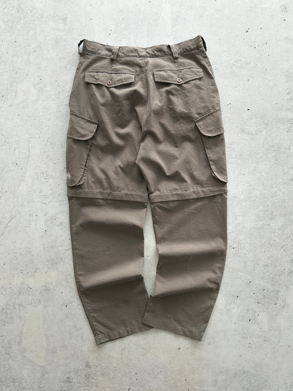 00's Nike ACG 2 in 1 Shorts / Pants (W34)