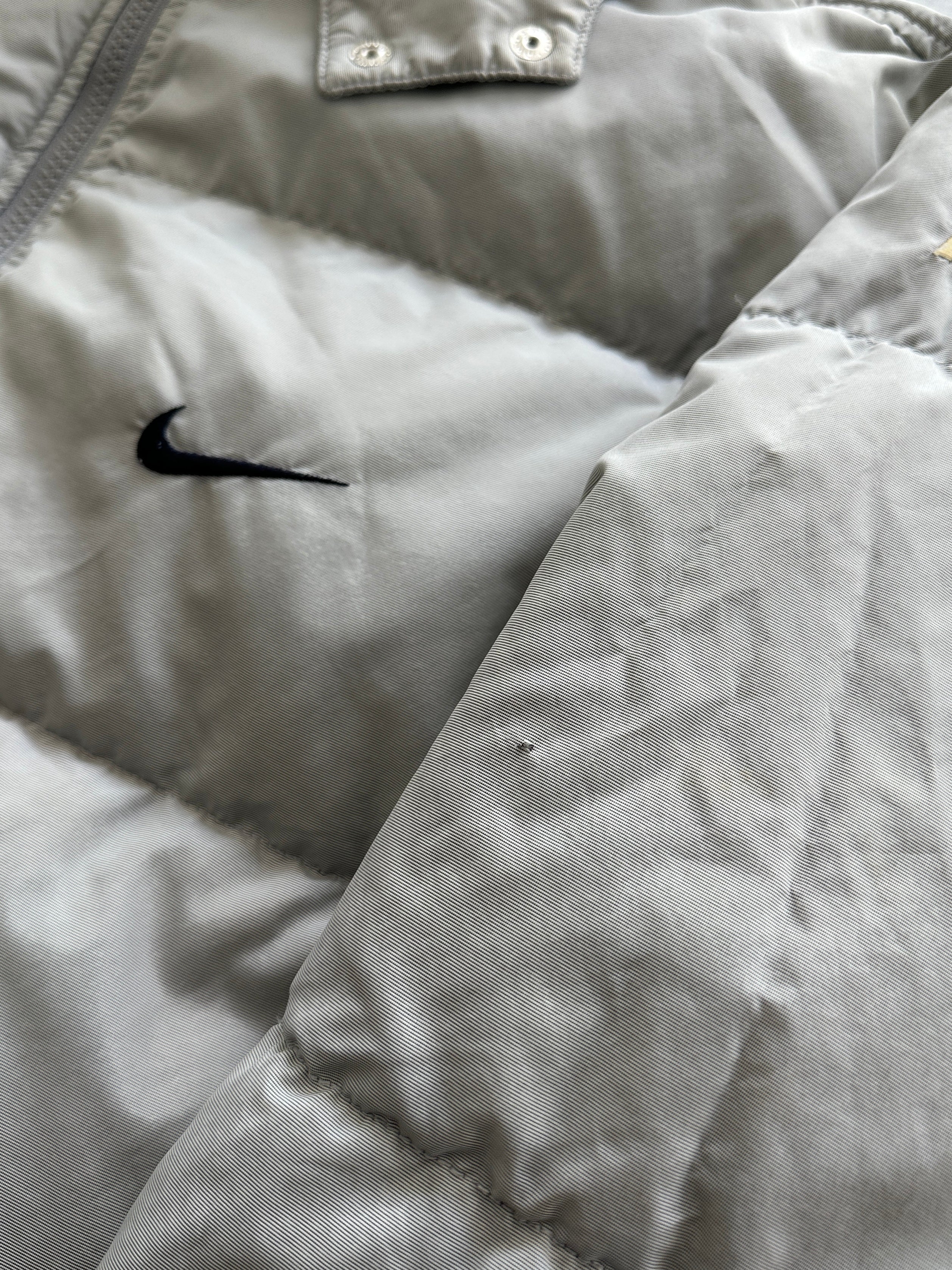90's Nike Swoosh Zip Up Puffer Jacket (Women's M)