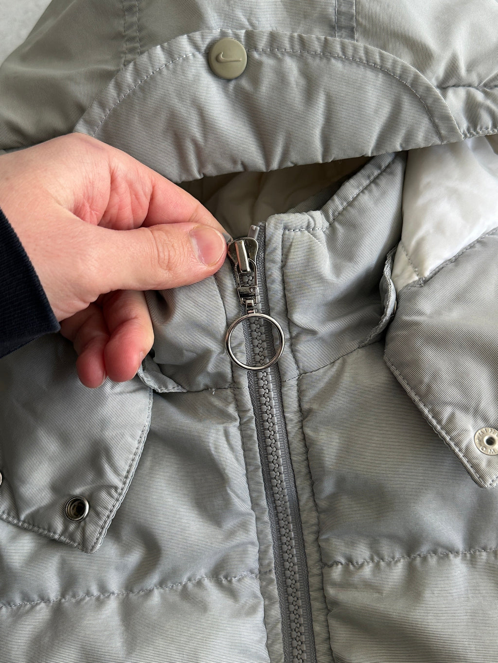 90's Nike Swoosh Zip Up Puffer Jacket (Women's M)