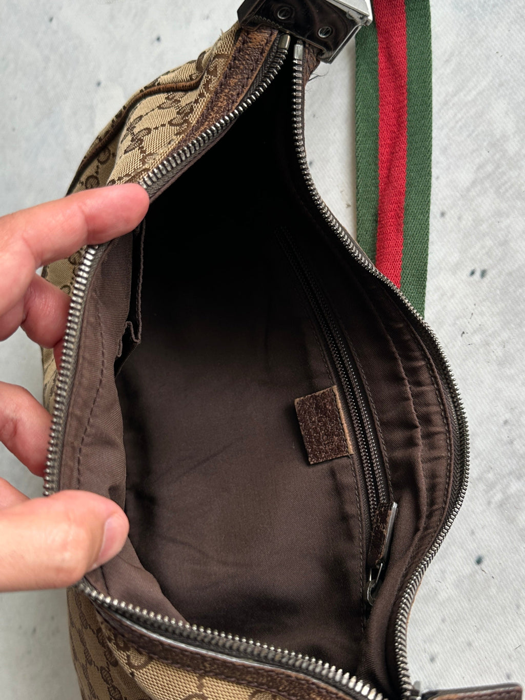 Vintage Gucci GG Canvas Sherry Crossbody Bag (One Size)