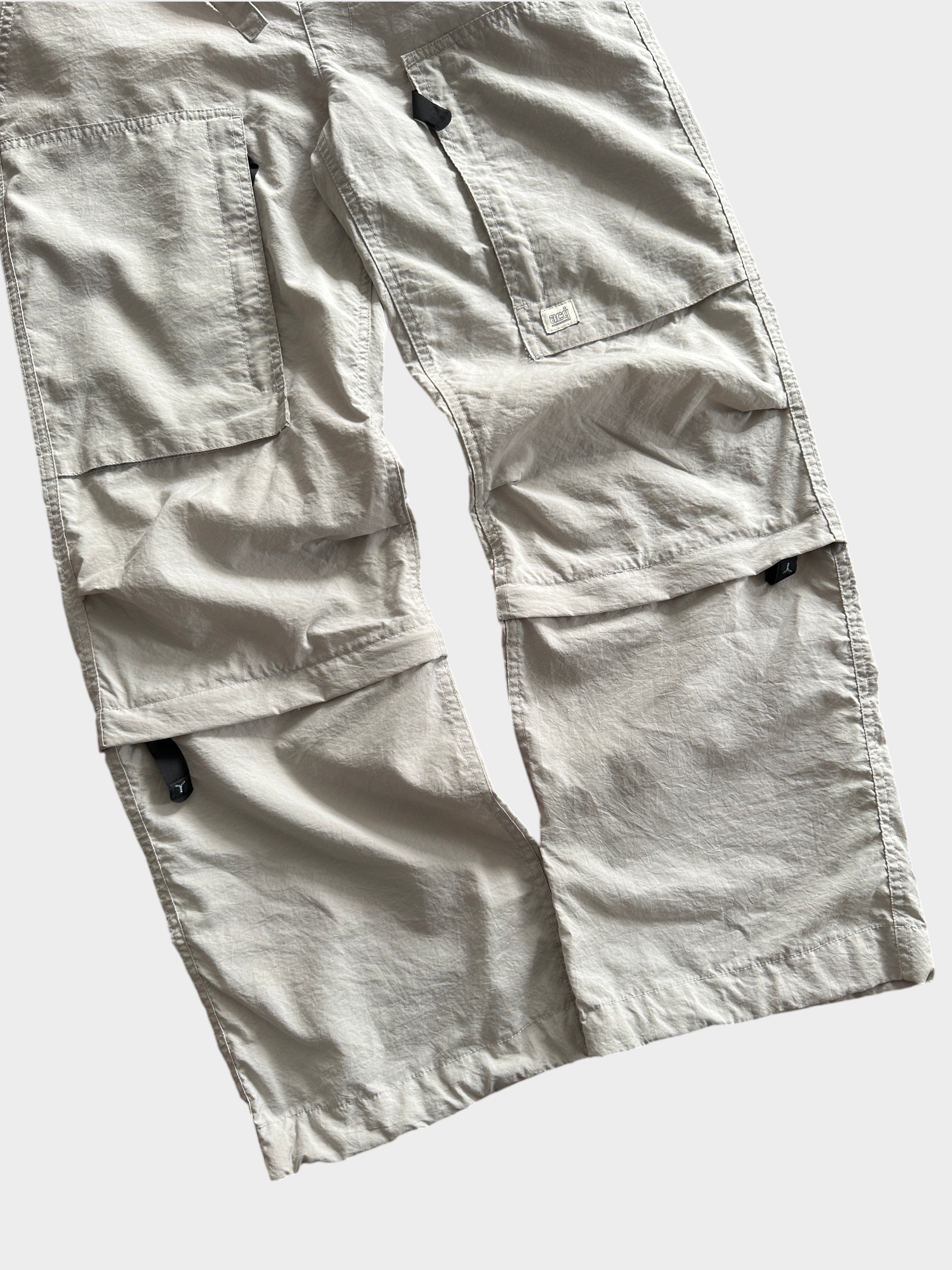 Nike ACG 2 in 1 Shorts / Trousers (Women's M)