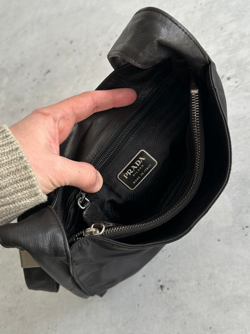 00's Prada Nylon Leather strap Bag (One Size)