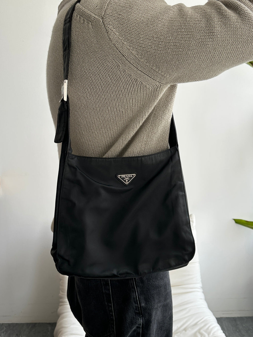 00's Prada Nylon Leather strap Bag (One Size)