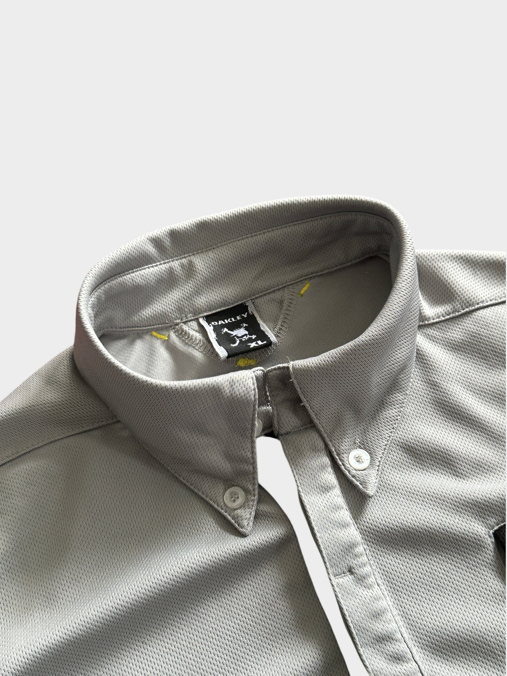 00's Oakley Lightweight Polo Shirt (M)