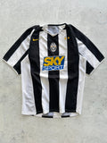 2004/05 Juventus Nike Home Shirt (L)