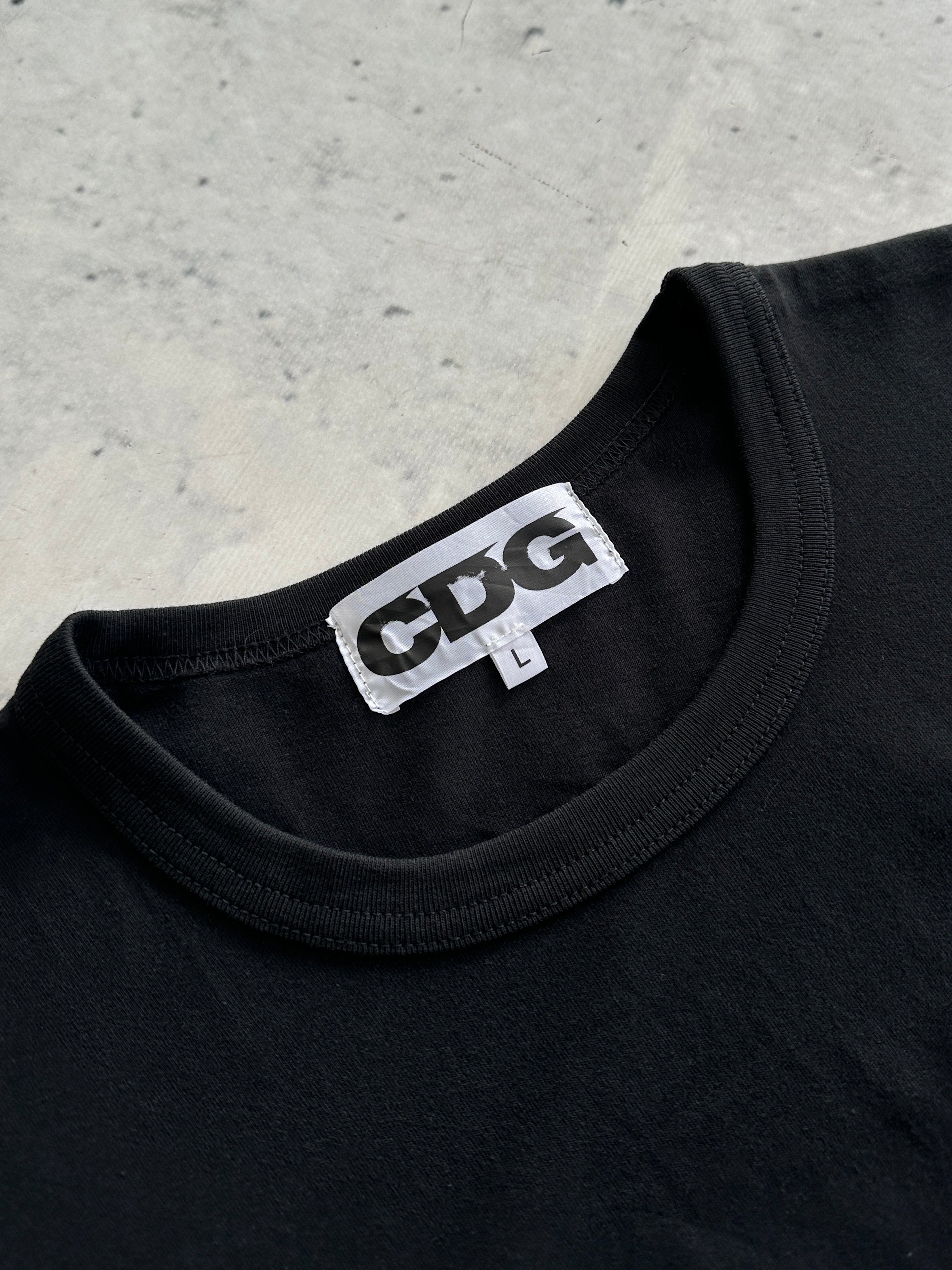 Comme des Garçons CDG T Shirt (L)