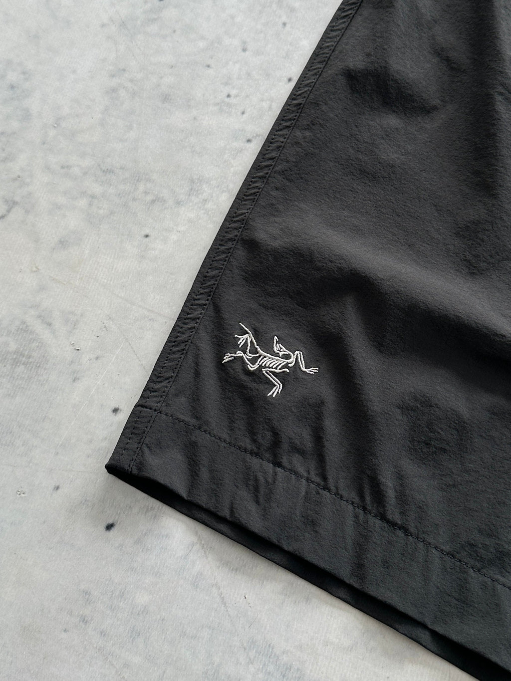 Arc'teryx Belted Baggy nylon Shorts (W36)