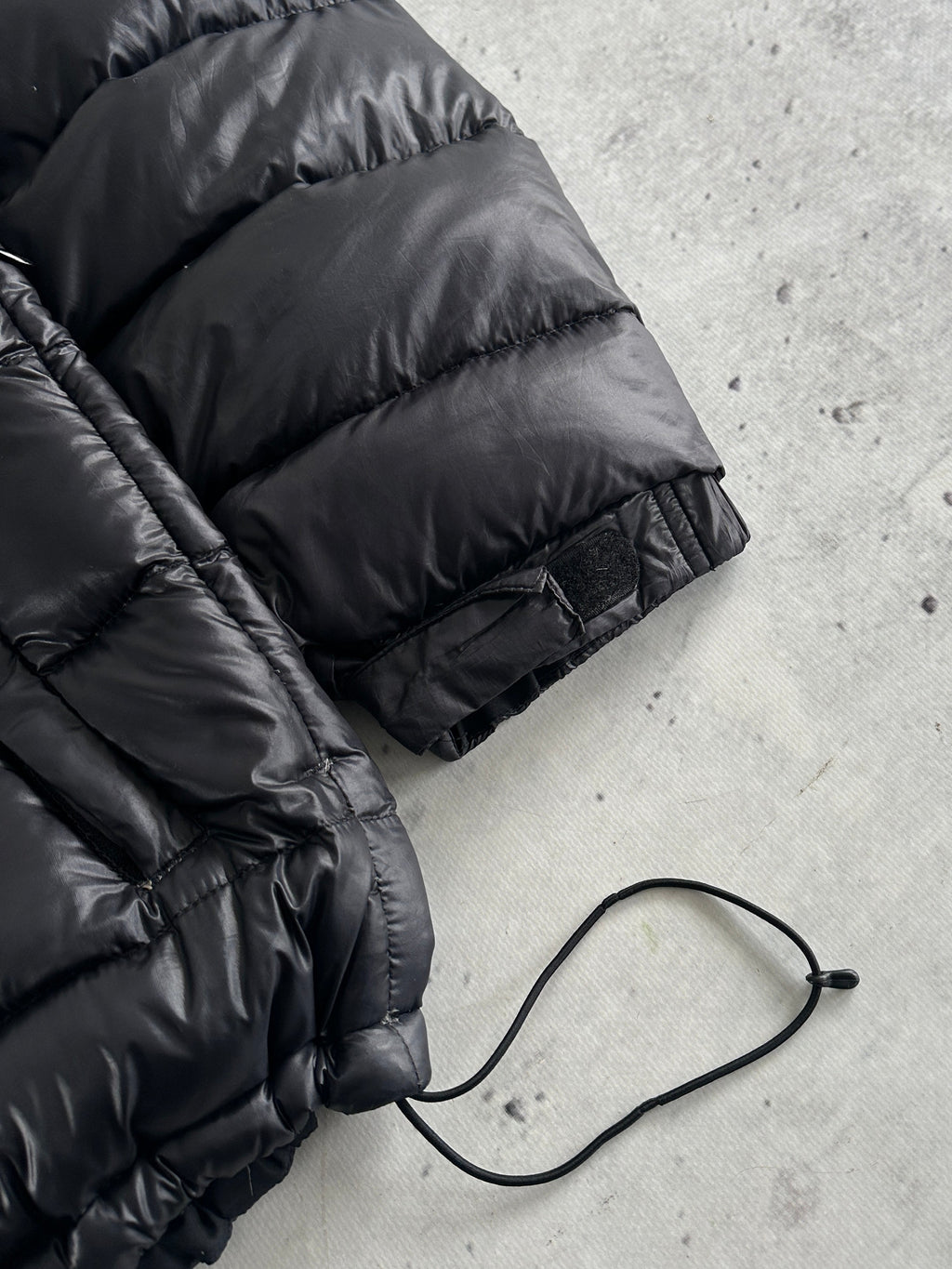 The North Face 700 Down Fill Zip Up Puffer Jacket (M)