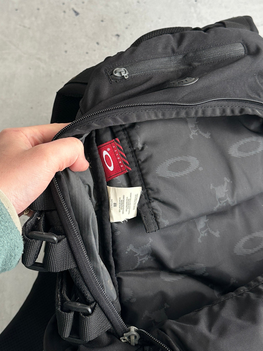 90's Oakley Tactical Backpack (One Size)