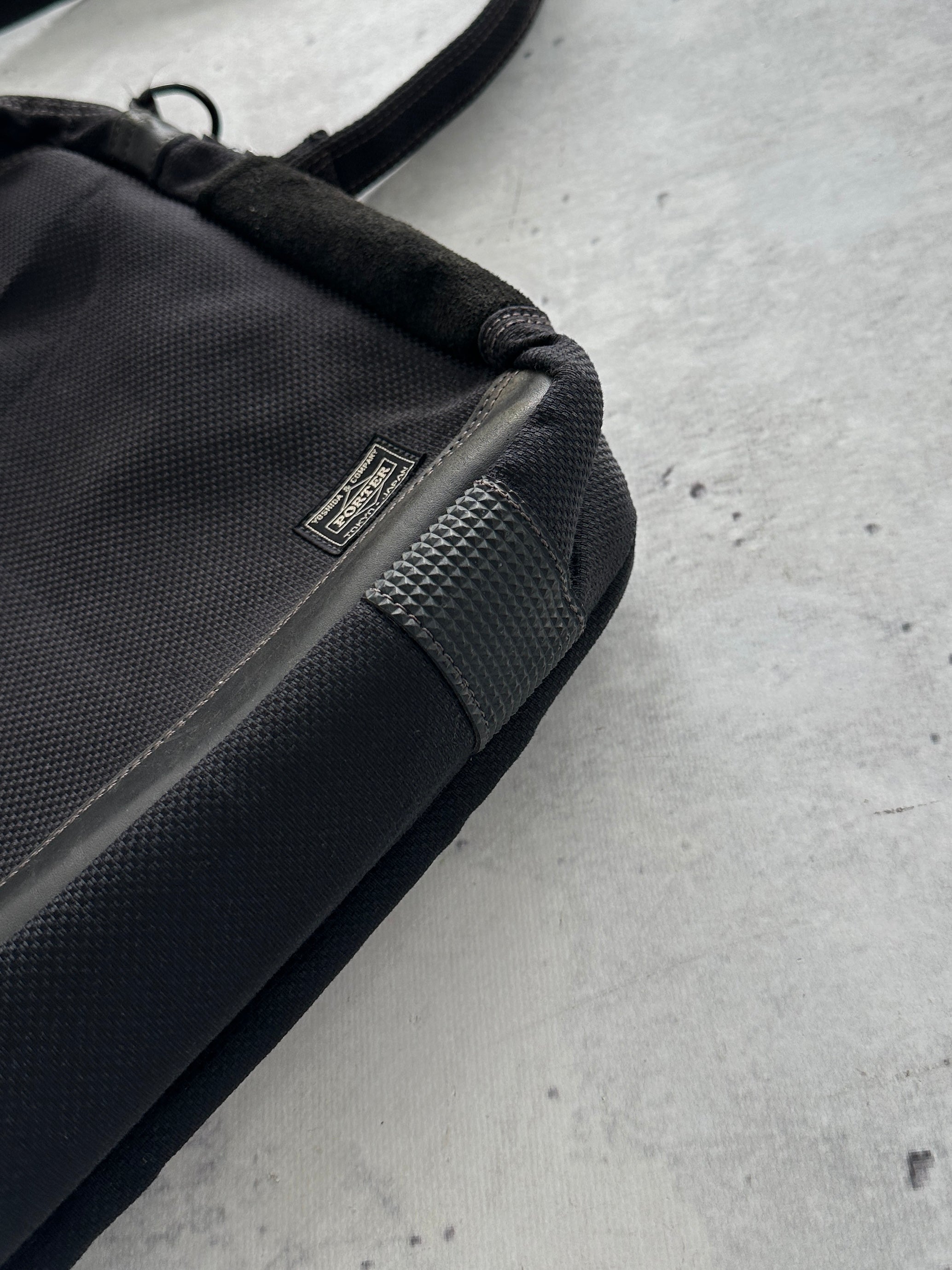 Porter Yoshida & Co. Laptop / Crossbody Bag (One Size)