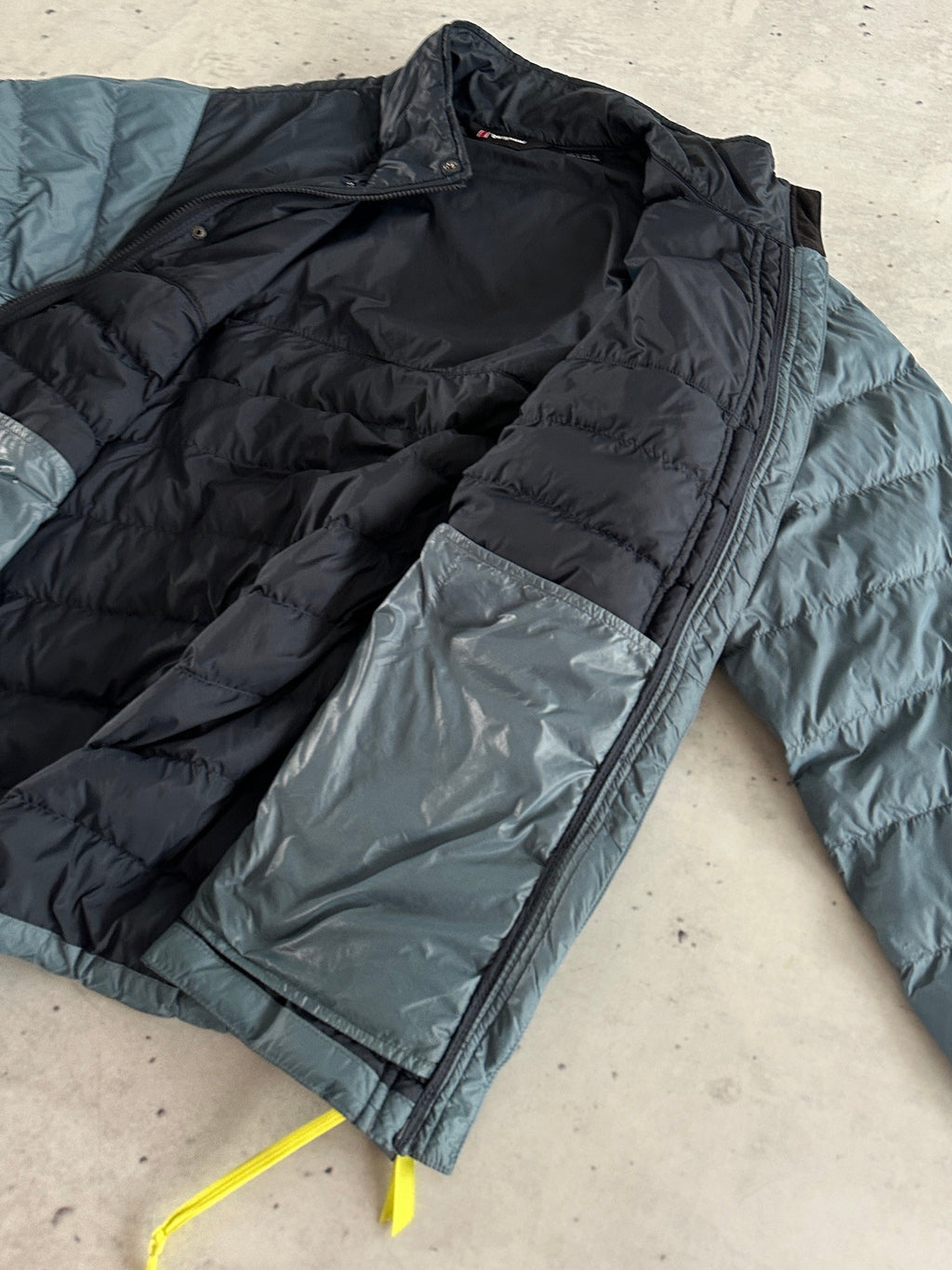 Berghaus Glenshee Insulated Zip Up Jacket (XL)