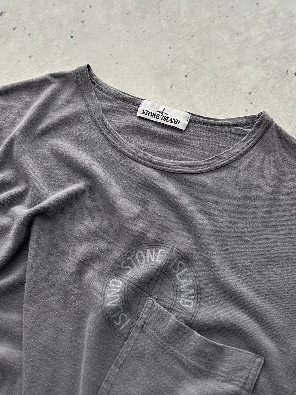 SS/16 Stone Island Lightweight Front Pocket T Shirt (M)