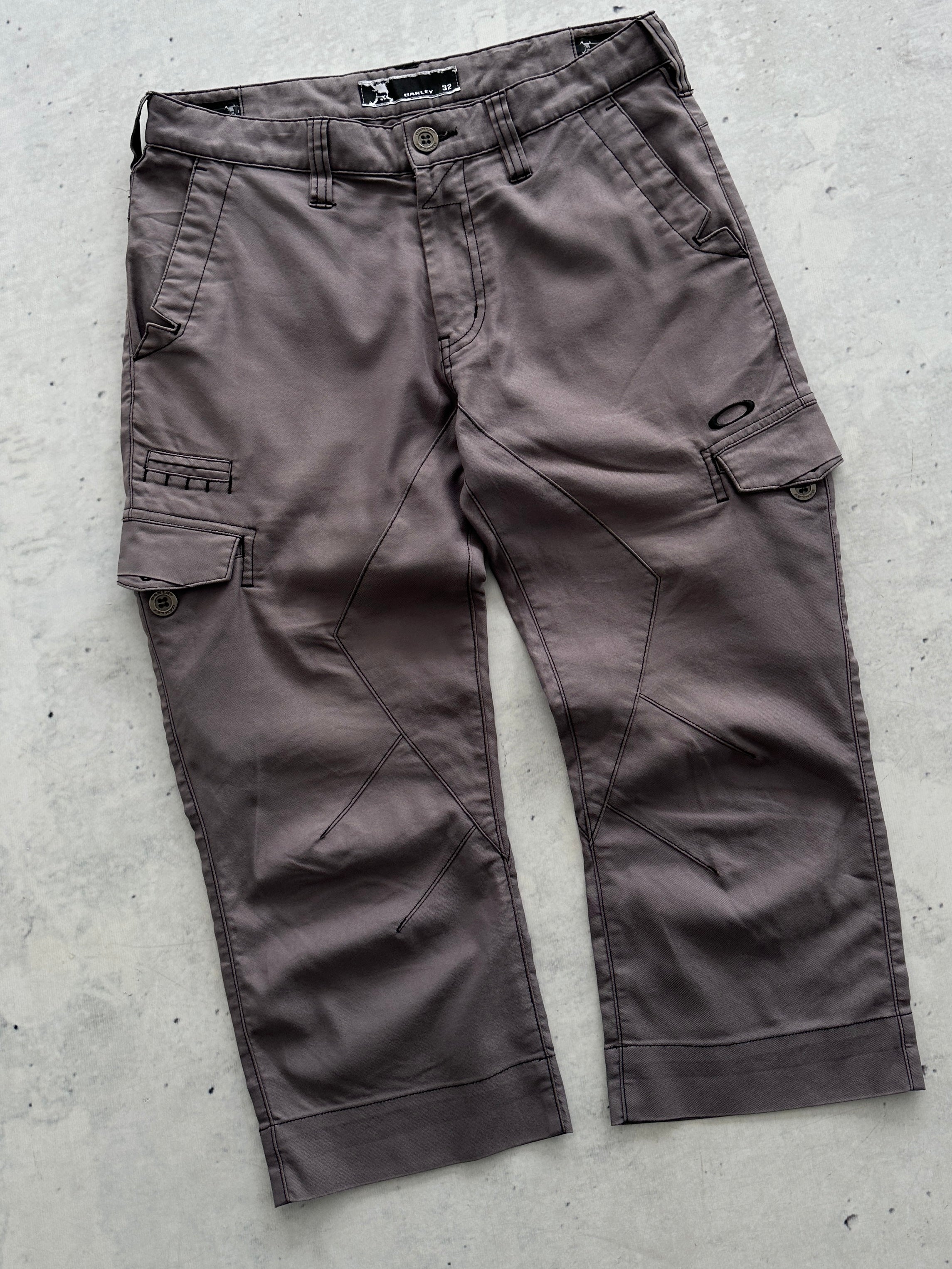00's Oakley Capri Style Trousers (Women's W32)