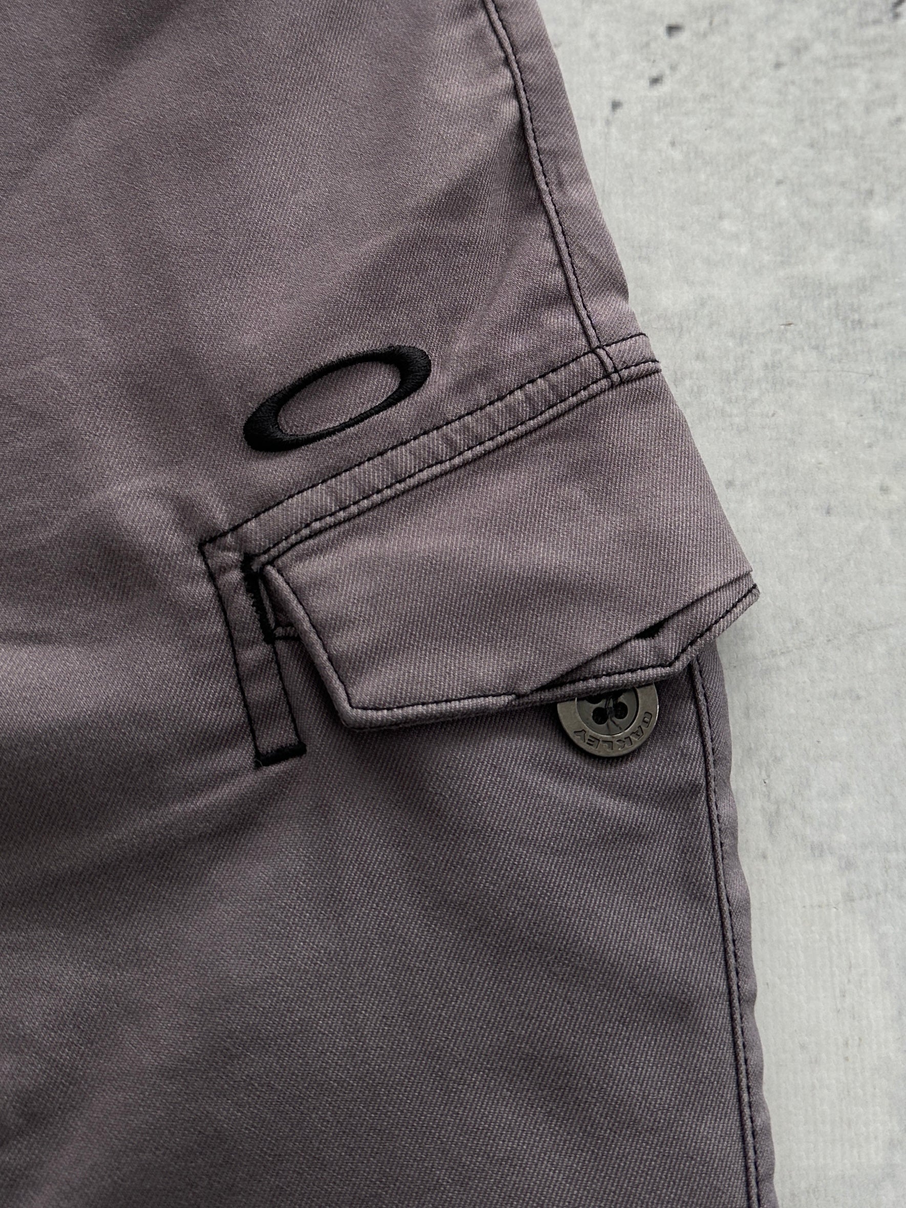 00's Oakley Capri Style Trousers (Women's W32)