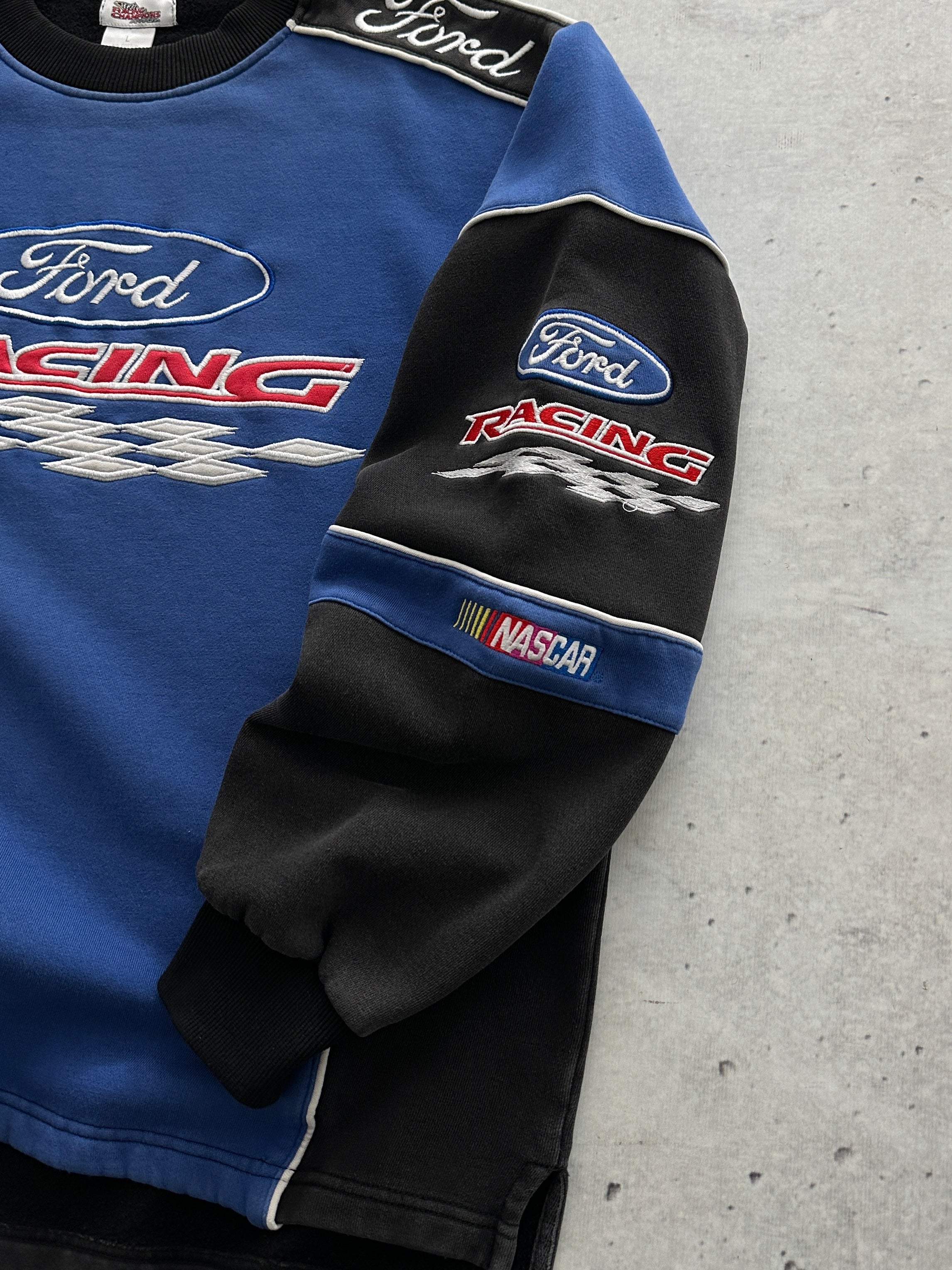 Vintage Ford Racing Nascar Heavyweight Crewneck Sweatshirt (XL)