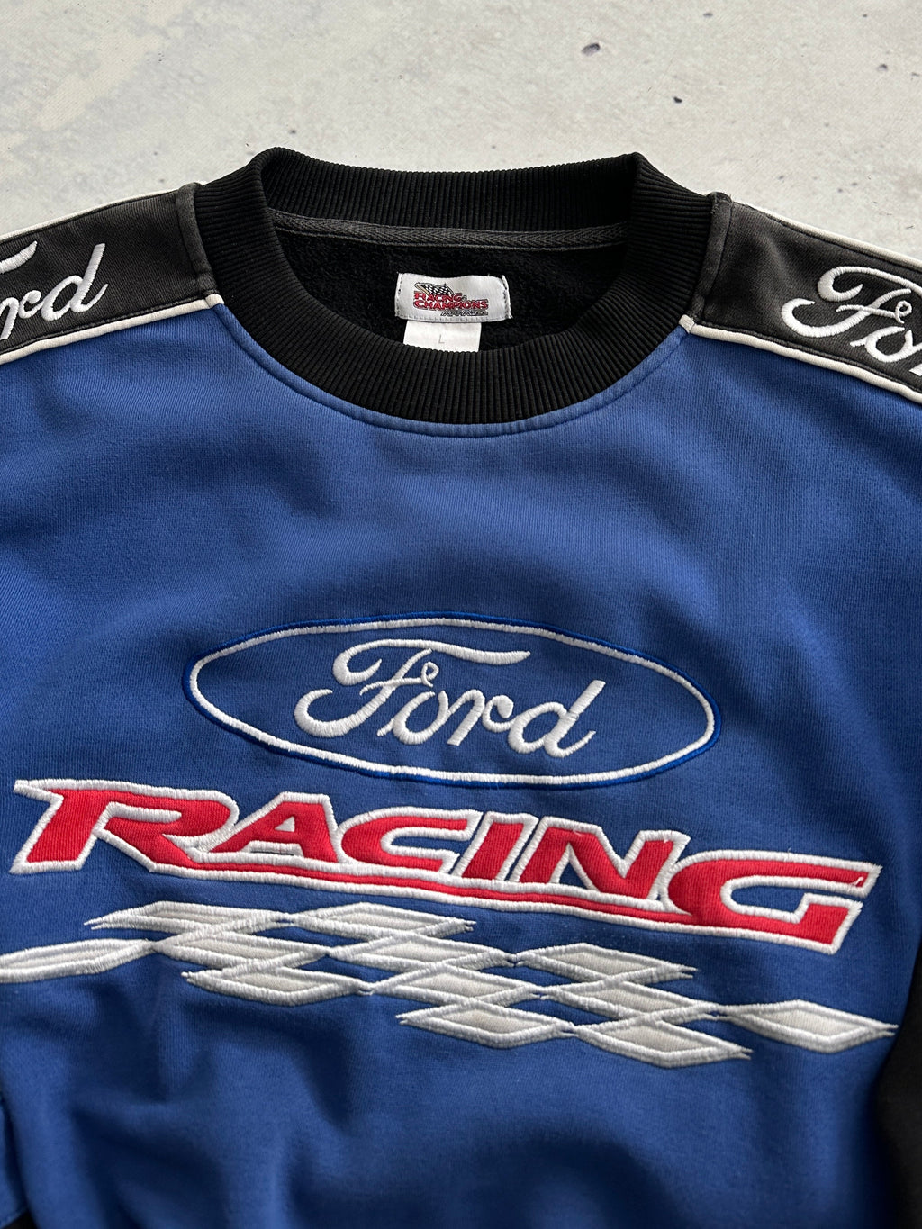Vintage Ford Racing Nascar Heavyweight Crewneck Sweatshirt (XL)