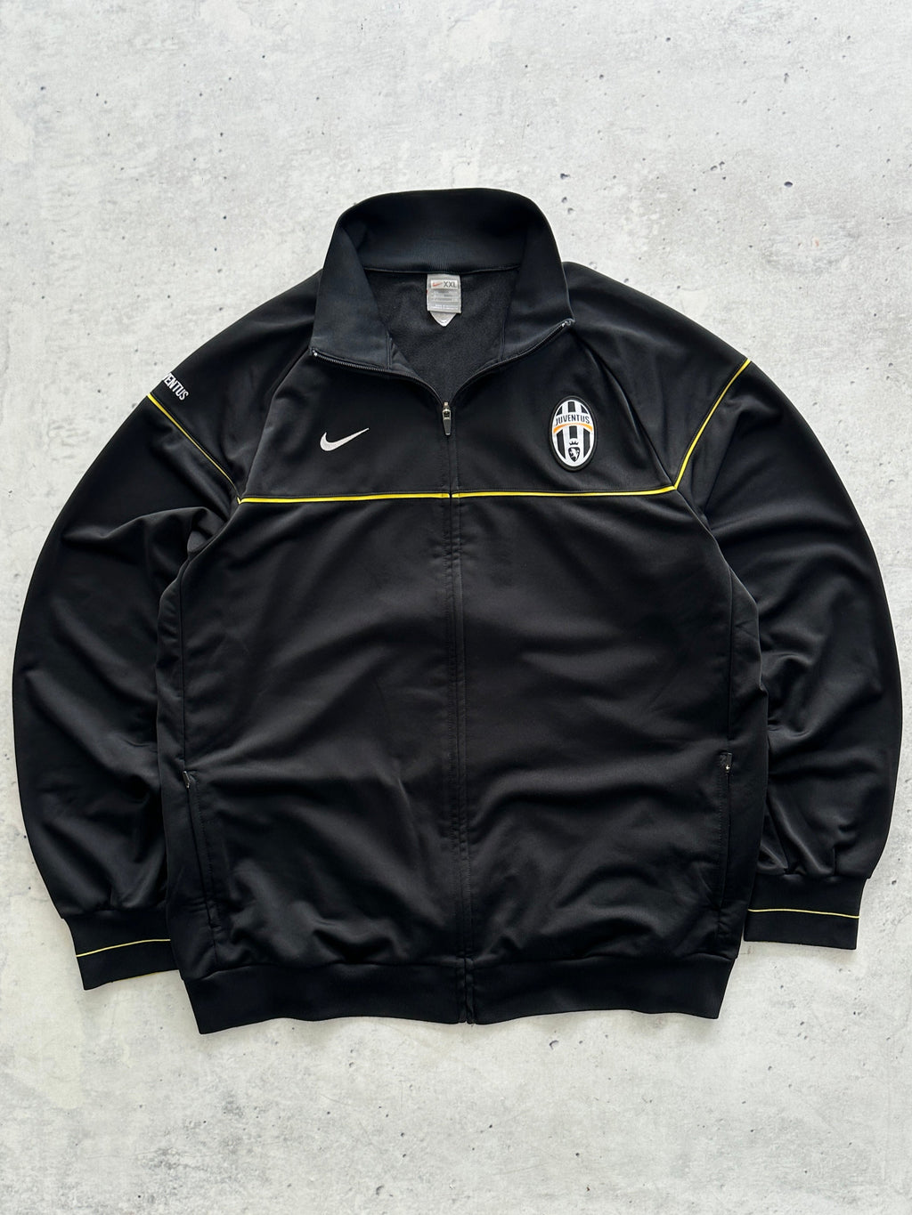 2008 Juventus Nike Zip Up Track Jacket (XXL)