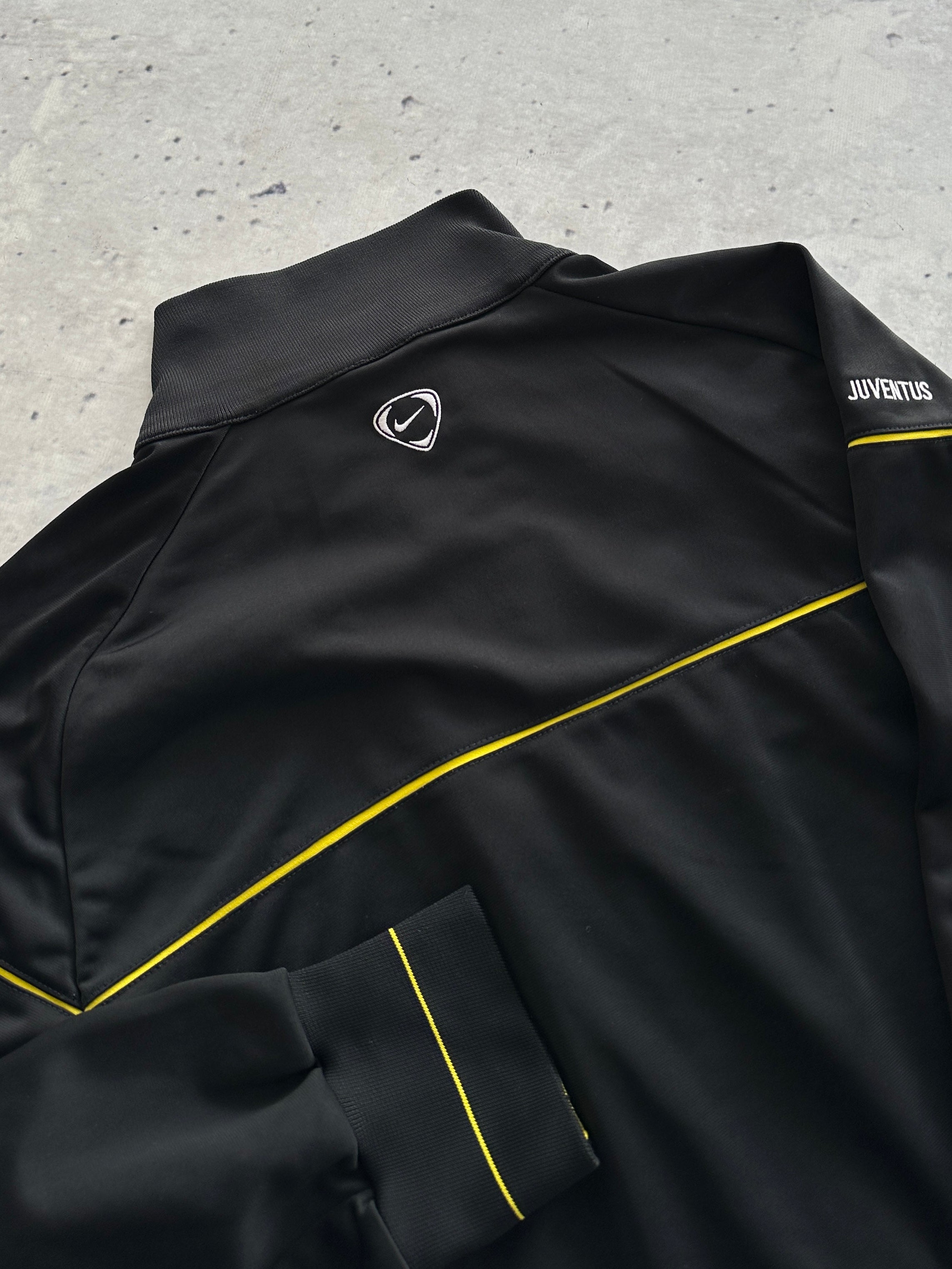 2008 Juventus Nike Zip Up Track Jacket (XXL)