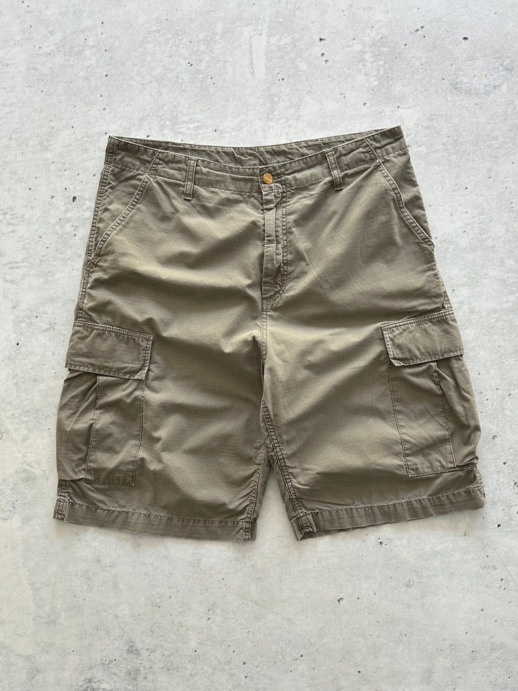 Carhartt Ripstop Bermuda Cargo Shorts (W36)