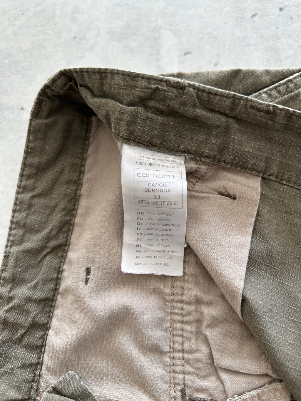 Carhartt Ripstop Bermuda Cargo Shorts (W36)