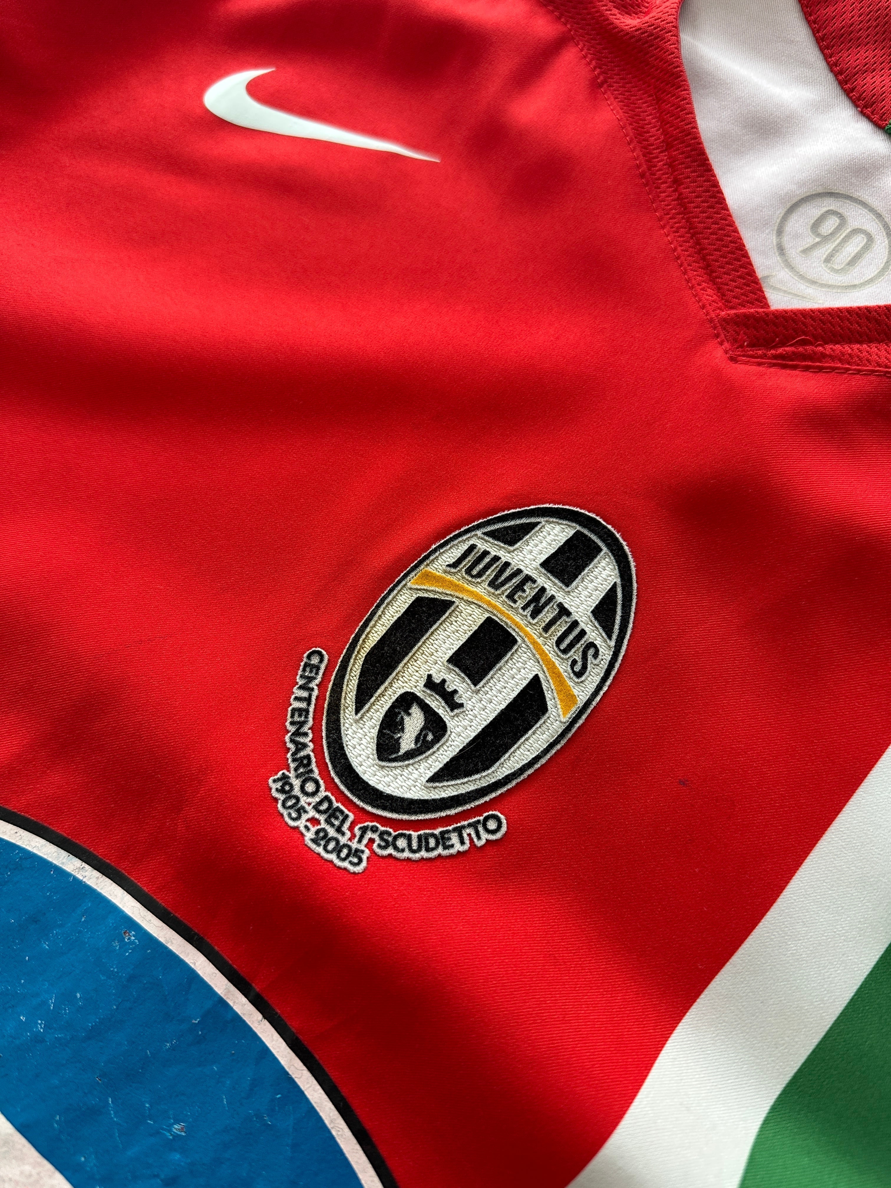 2005/06 Juventus Nike Away Shirt (L)