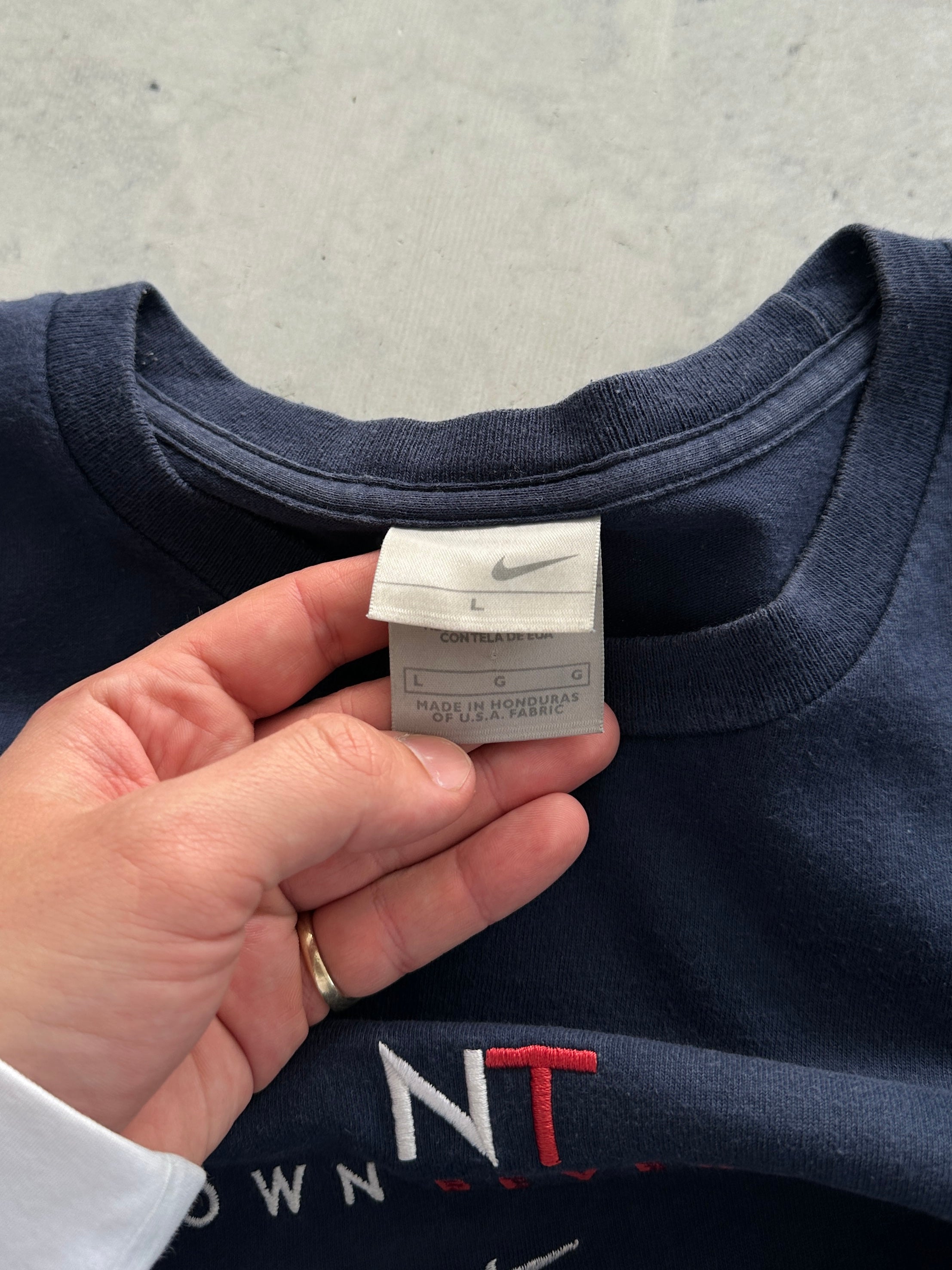 00's Nike Town Beverly Hills Embroidered T Shirt (XL)