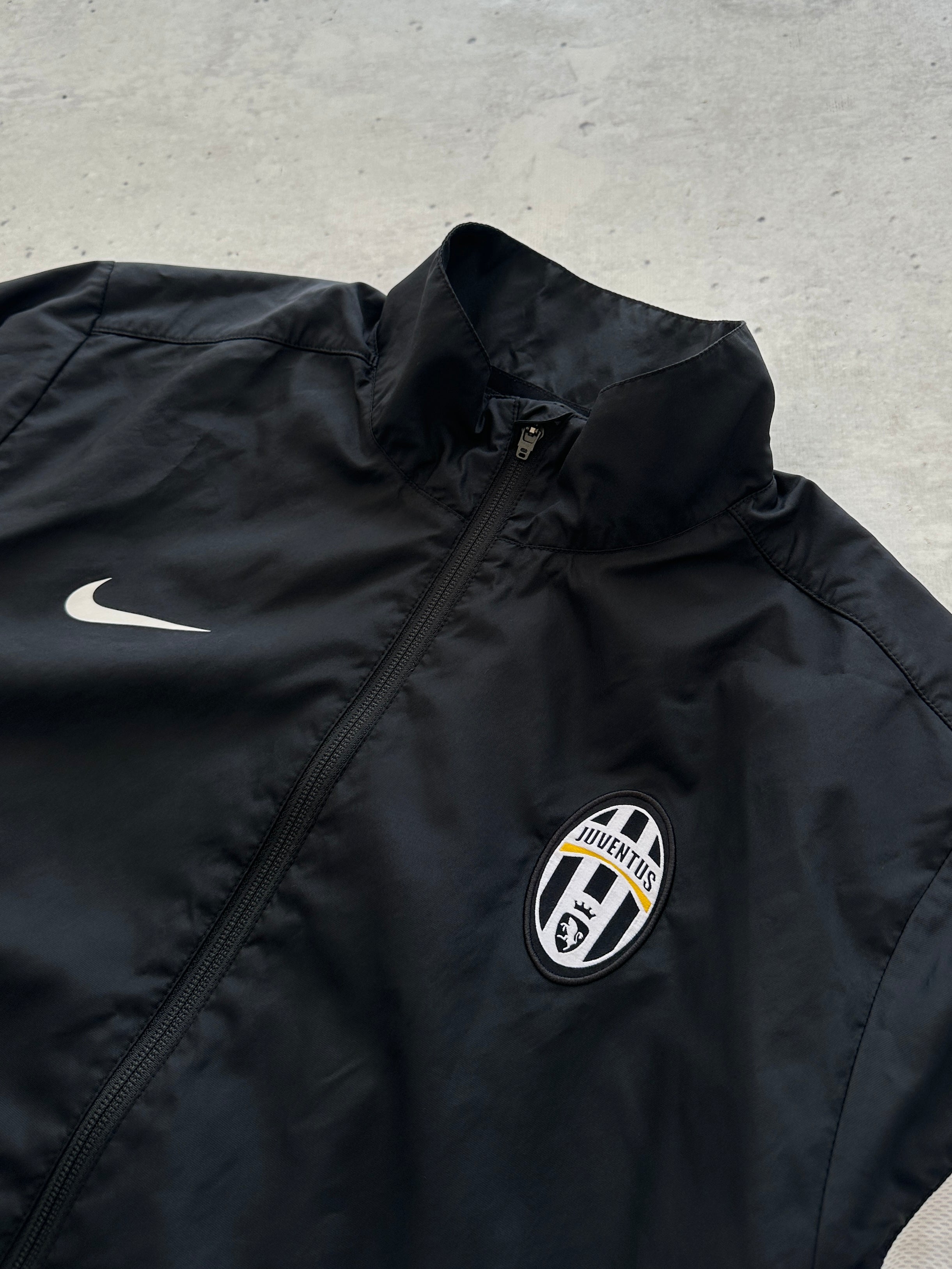 2011 Juventus Nike Zip Up Track Jacket (L)