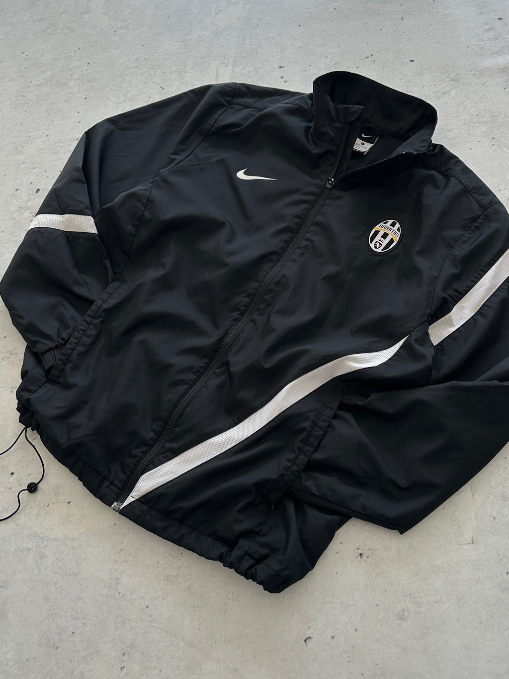 2011 Juventus Nike Zip Up Track Jacket (L)