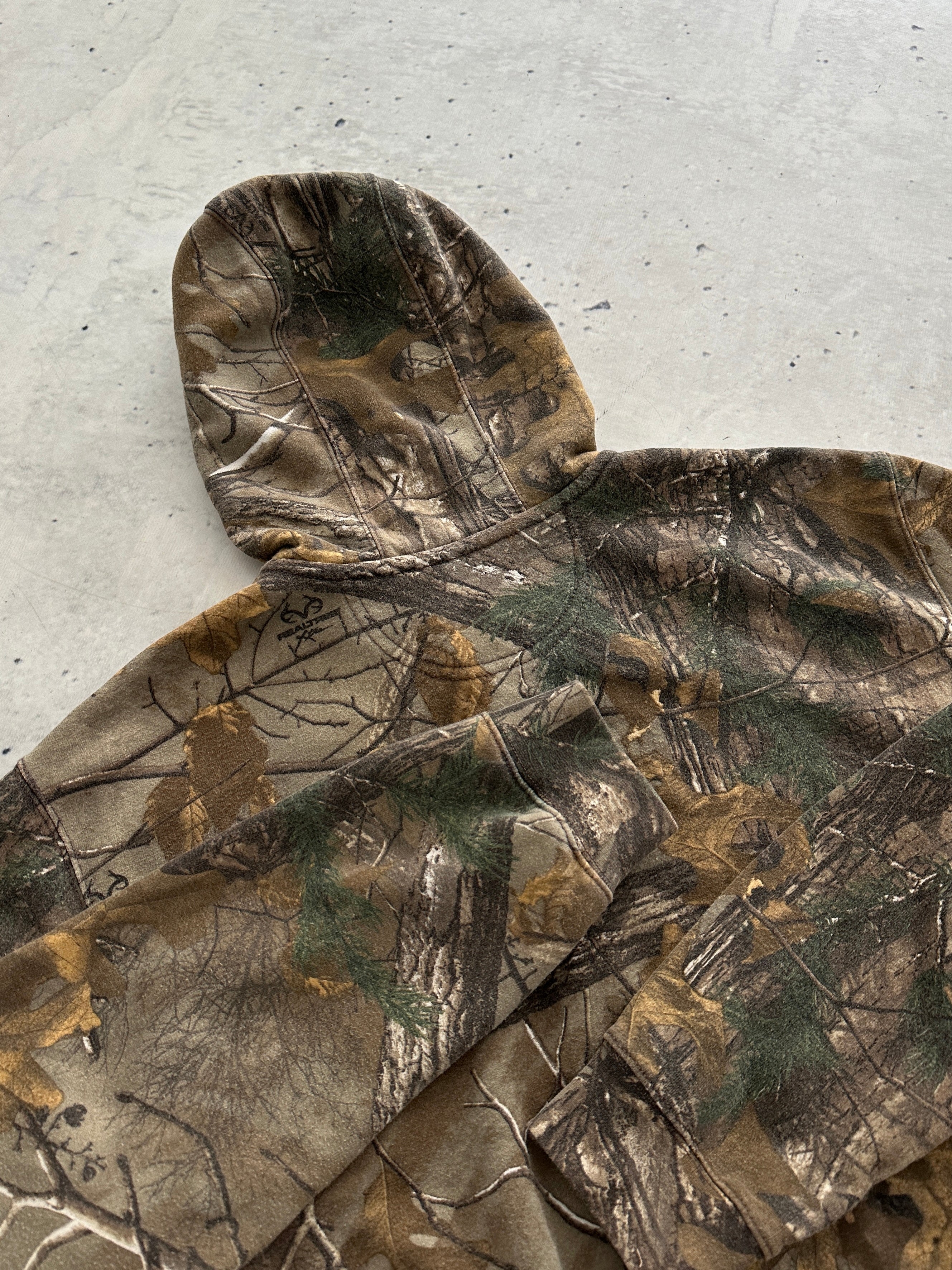 Vintage Carhartt x Realtree Zip Up Hoodie (Tall XL)