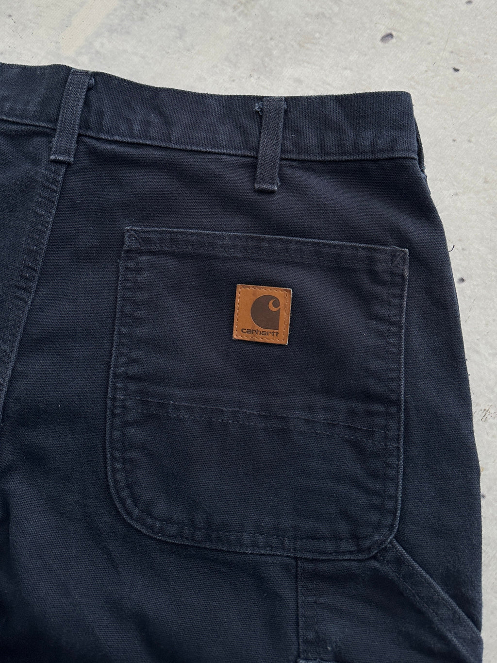 Vintage Carhartt Carpenter Work Pants (W32 x L32)